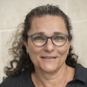Read more about the article Dr. Hadas Marciano
